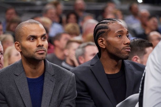 黄冈浠水：小小羽毛球拍 织就乡村共富梦（黄冈浠水：一支羽拍点亮乡村共富梦）