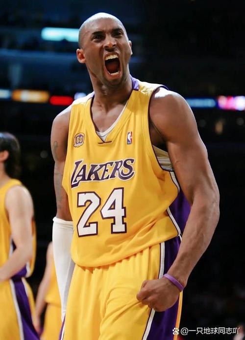 帕金斯：现在这支雷霆能够击败2013年詹韦带领的热火（帕金斯称如今的雷霆能击败2013年由詹姆斯与韦德领衔的热火）