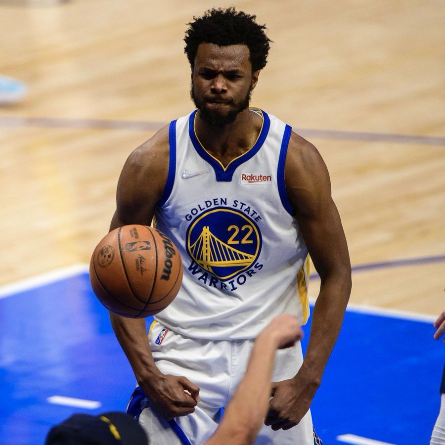 湖人更新战马刺伤病报告：斯玛特伤愈复出，克勒贝尔出战成疑（湖人公布对阵马刺伤情：斯玛特复出，克勒贝尔出战存疑）