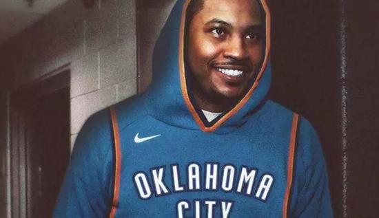 巴萨梅西关键助攻助力进球（梅西关键助攻助巴萨破门）