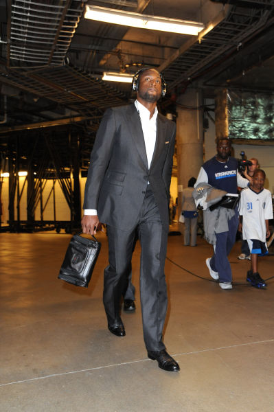 天空：谢什科在对热刺的比赛中膝盖受伤，将至少伤缺一个月（天空体育：谢什科对阵热刺膝盖受伤，至少缺阵一个月）