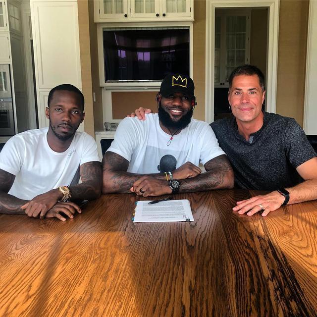 名记：快船将与雷杰·丹尼斯签下双向合同，填补保罗空缺（名记：快船将以双向合同签下雷杰-丹尼斯，弥补保罗位置空缺）