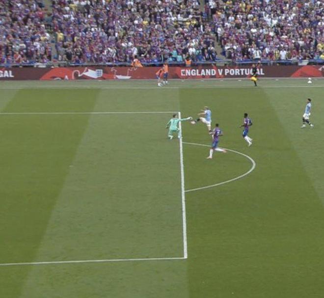 西甲半场：鲁文·加西亚传射，奥萨苏纳2-0莱万特（半场战报：鲁文·加西亚传射建功，奥萨苏纳2-0领先莱万特）